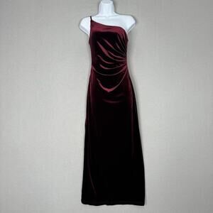 Revelry Jade Velvet Dress Womens 0‎ Burgundy One Shoulder Formal Gown Bridesmaid